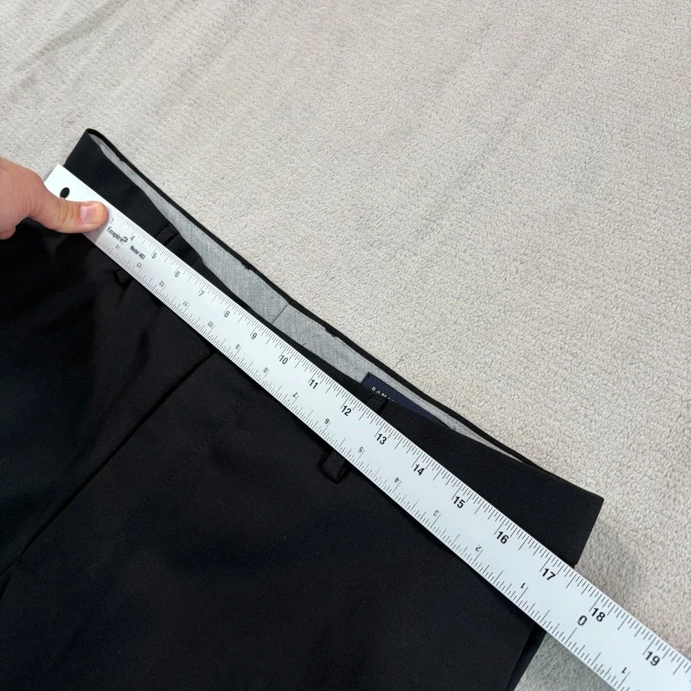 BANANA‎ REPUBLIC Classic Fit Trouser Pants 33x30 Black Wool Straight Leg Dressy